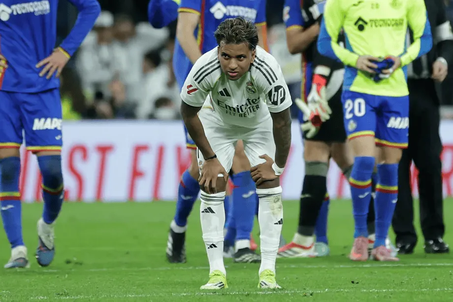 完美世界竞技平台官方版-皇马内部人士表示，罗德里戈的恢复时间预计将接近12个月