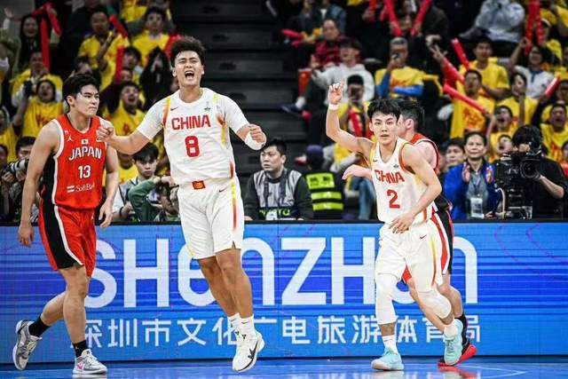 完美世界竞技平台-晚上10点官宣！中国男篮公布21人名单：赵睿、徐杰领衔，周琦落选