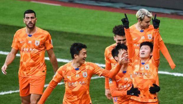 完美世界竞技平台官方版-津媒批泰山：养成不敬畏态度 总有人不惯你毛病